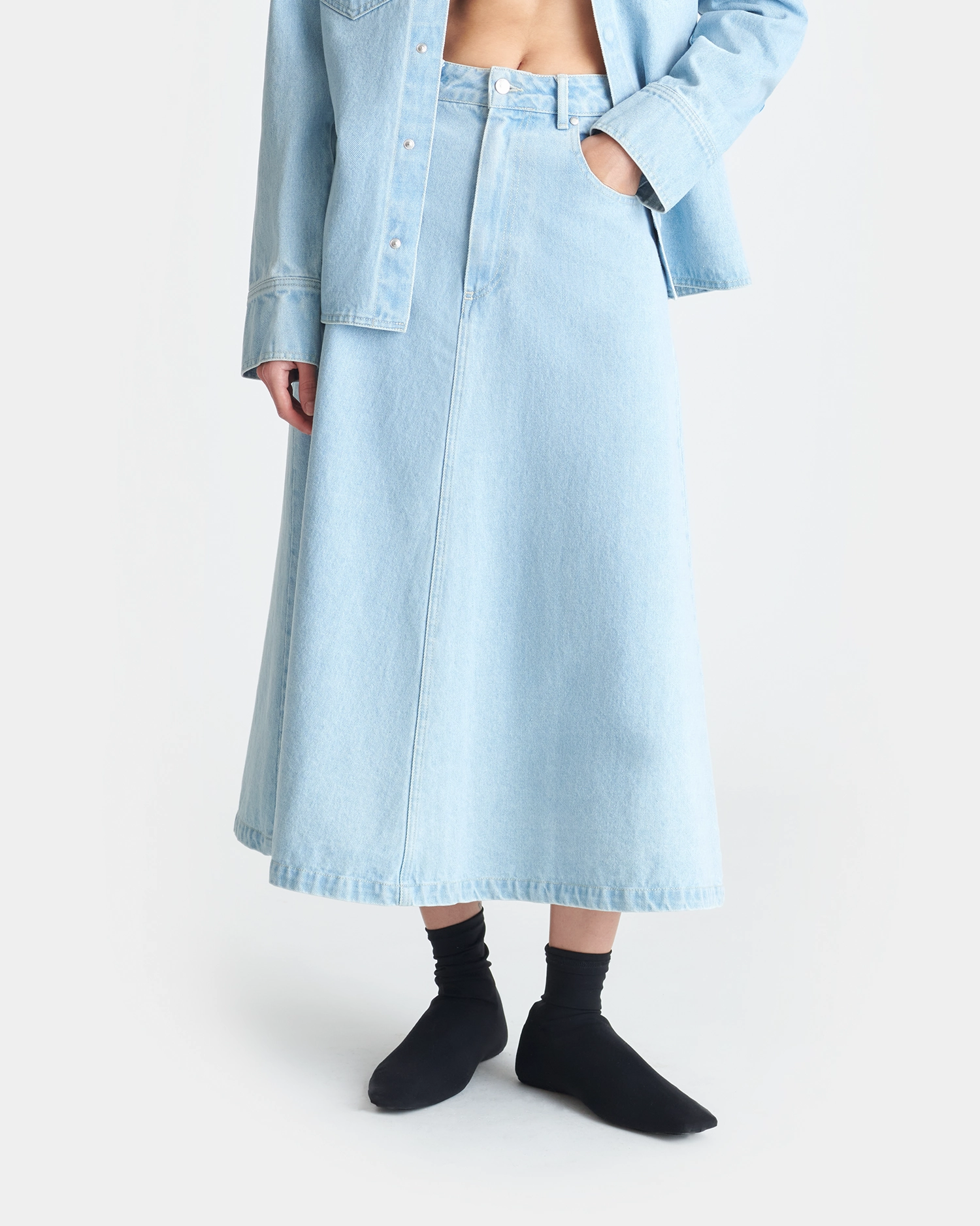 Spring Brunch Breezy Style Cintia - Denim Midi Skirt - Eco Bleach